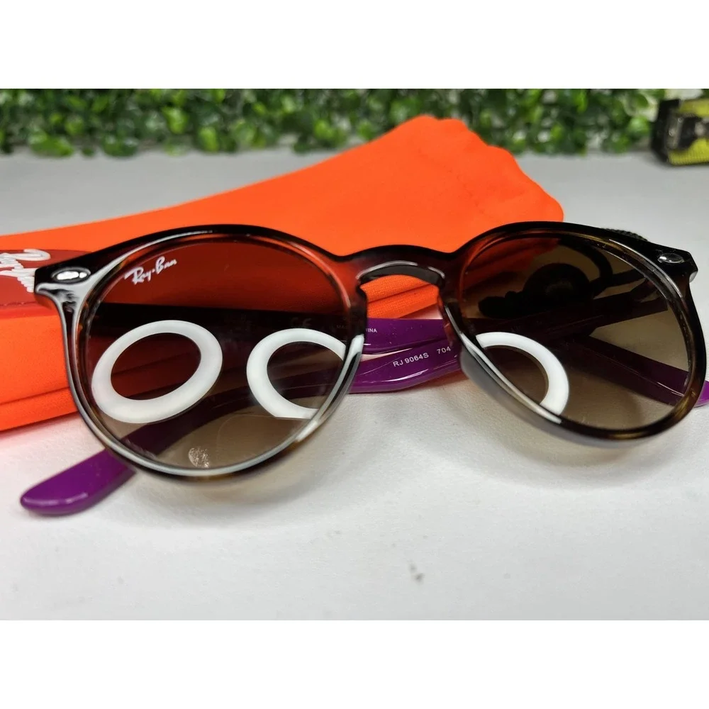 Ray-Ban RJ9064S  Kid Children Junior Round Brown Sunglasses, 44mm - PREOWNED